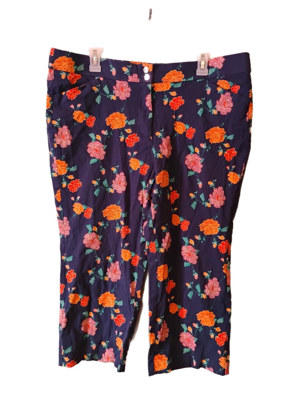 Chicos Women's Capri Size 3 (16)